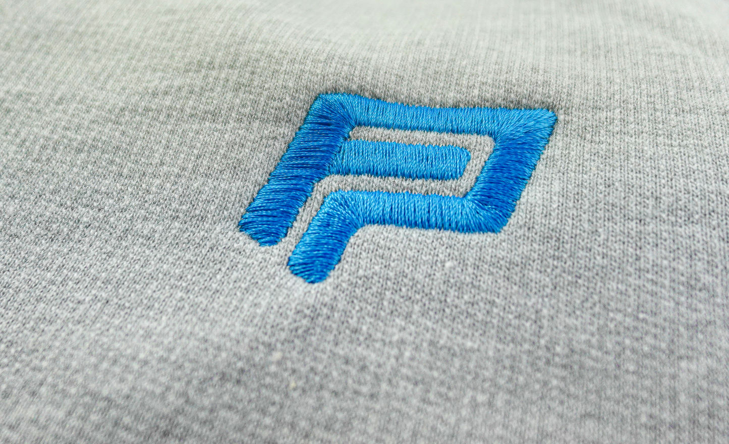 FREE POINT SWEATSHIRT